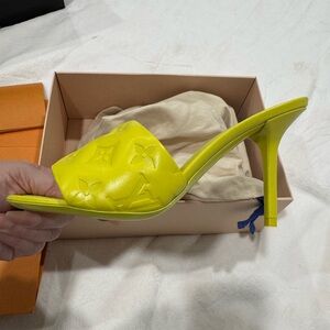 NEW LOUIS VUITTON Revival mule size 38